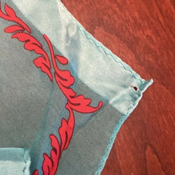 Vintage Oscar de la renta silk scarf. See photos floral striped - Picture 8 of 8